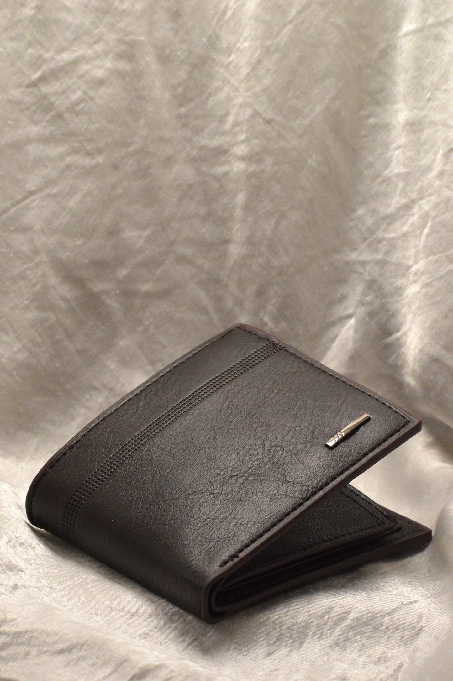 Retro Classic Wallet