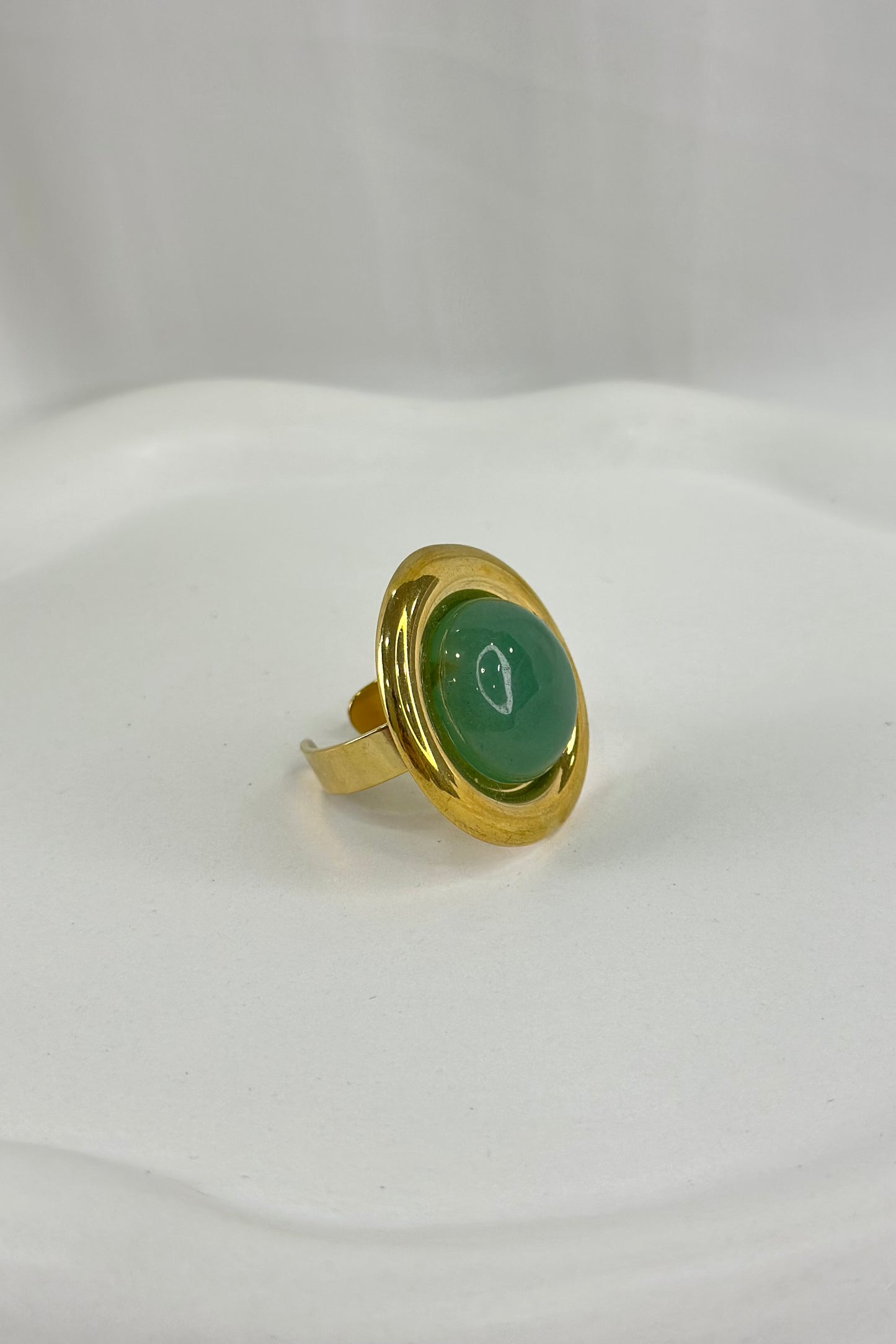 Maya ring