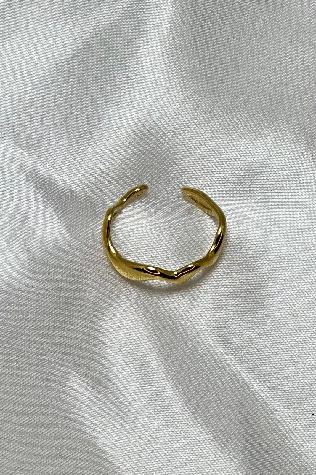 Waves ring