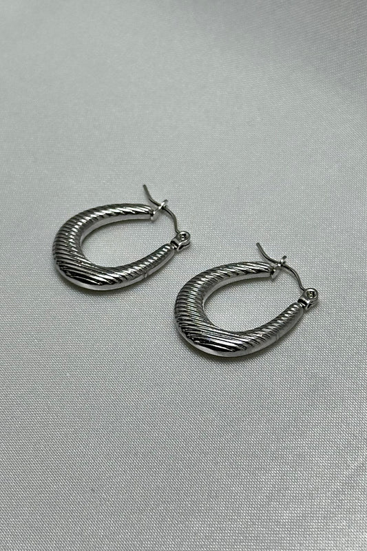 Echo earrings