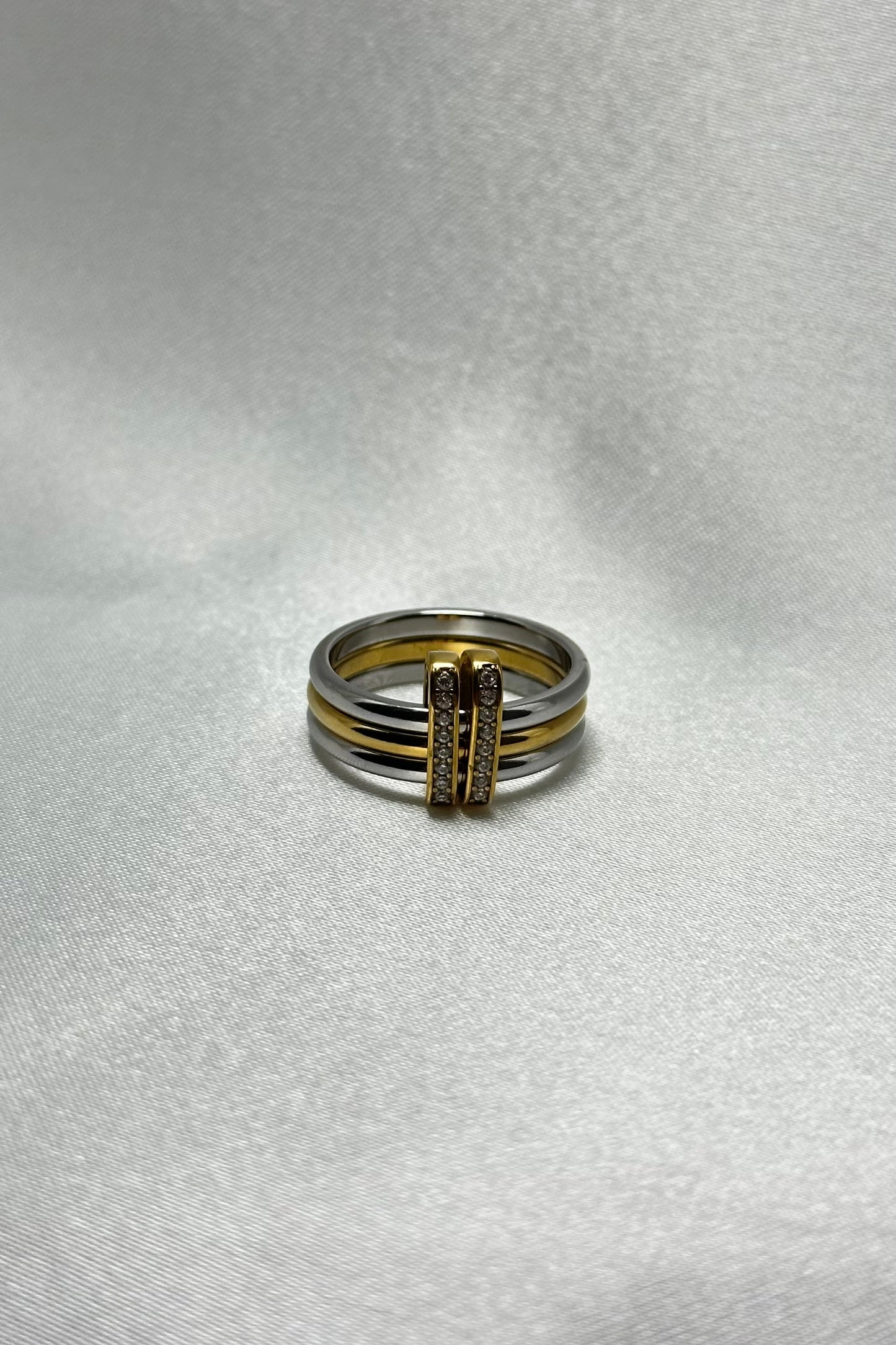Tara ring
