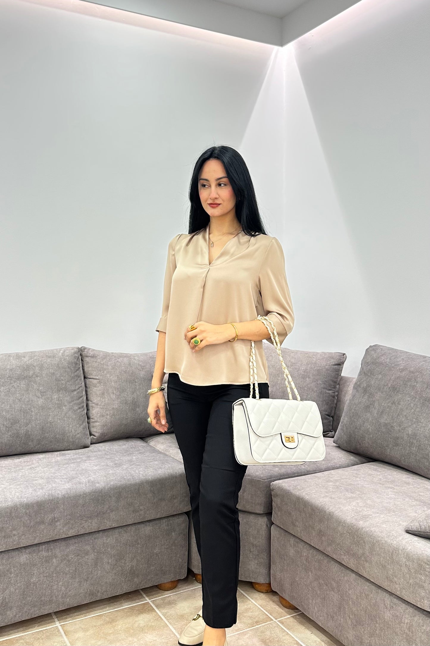 Artemis top