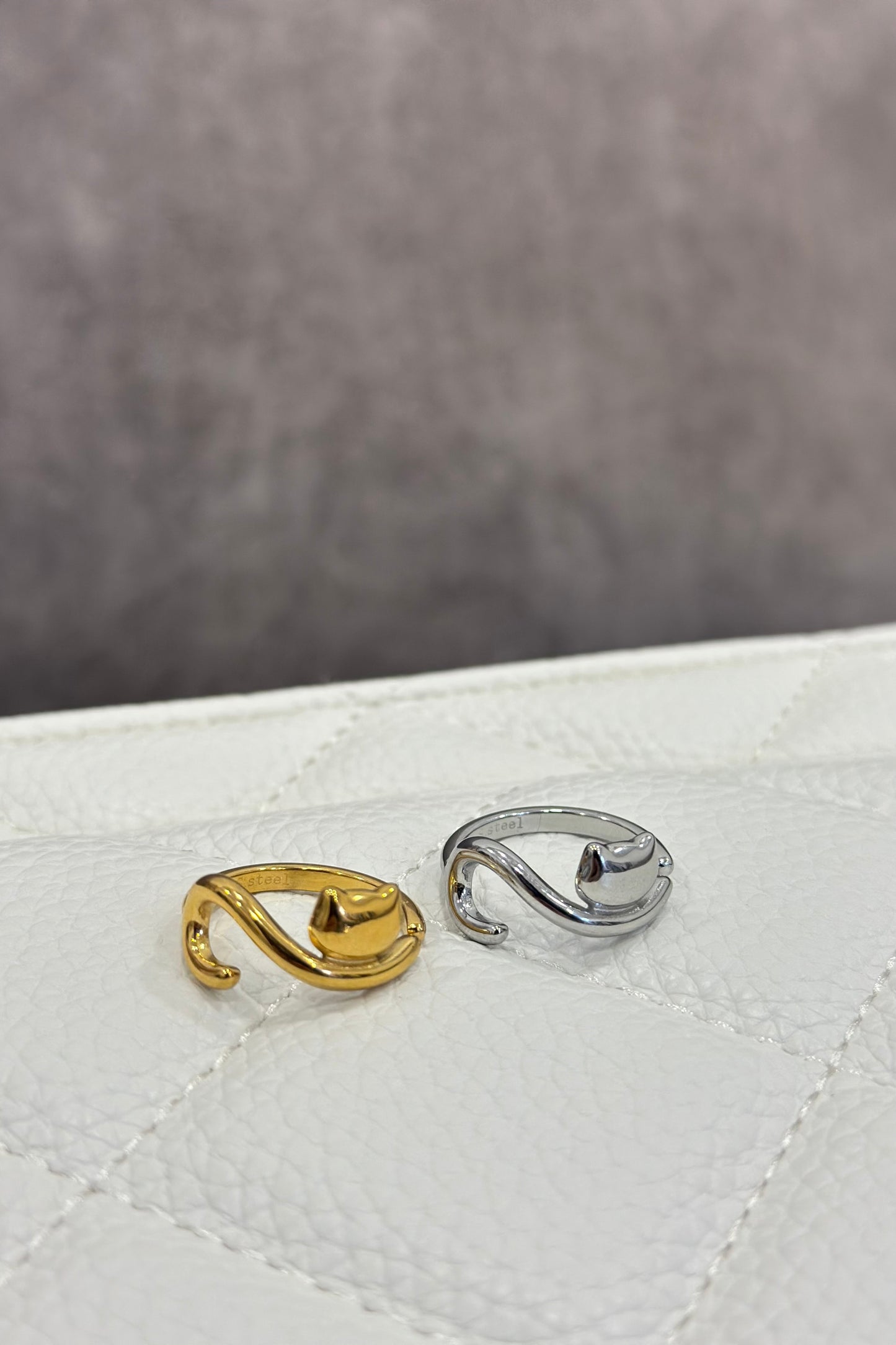 Cat ring