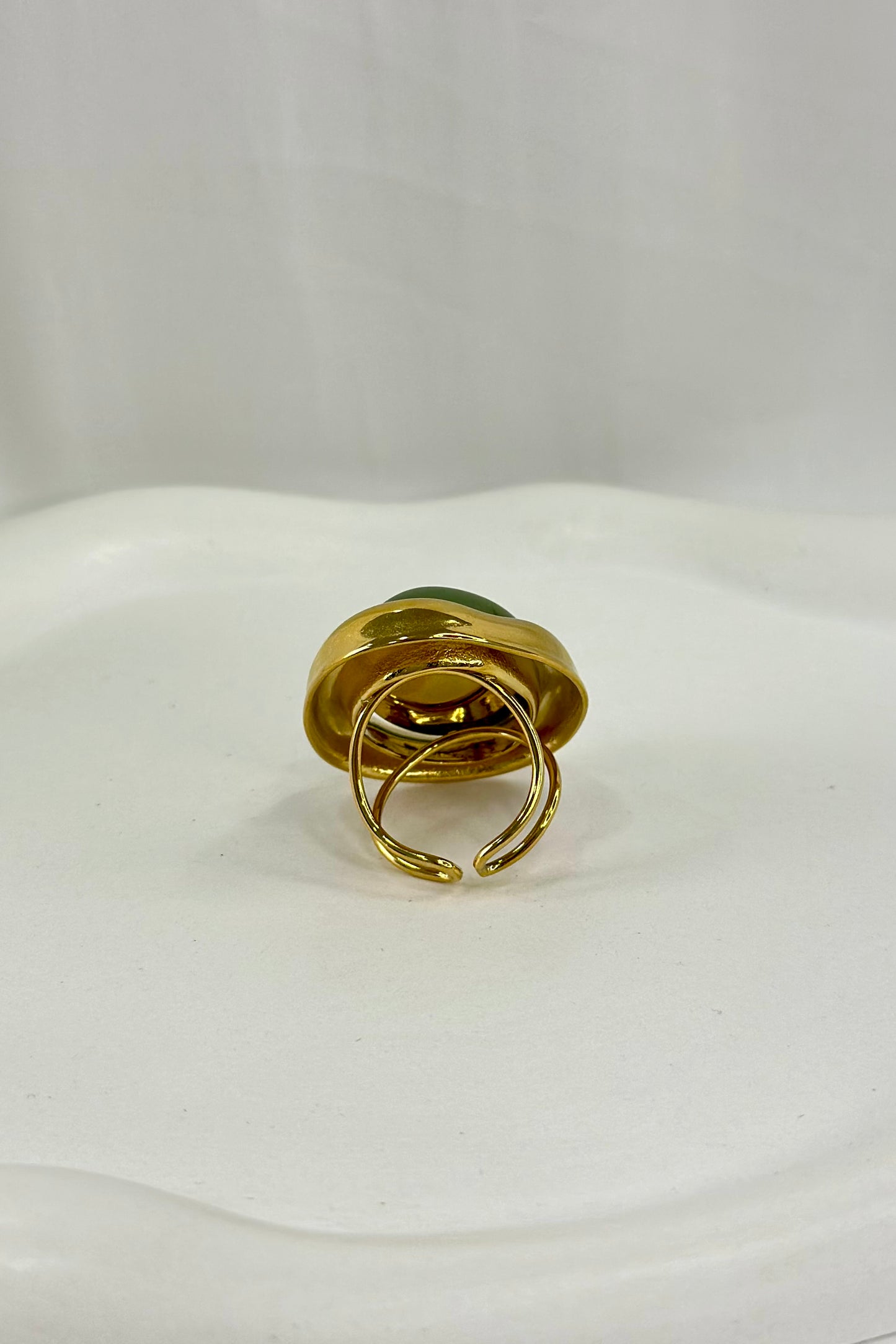 Olivia ring