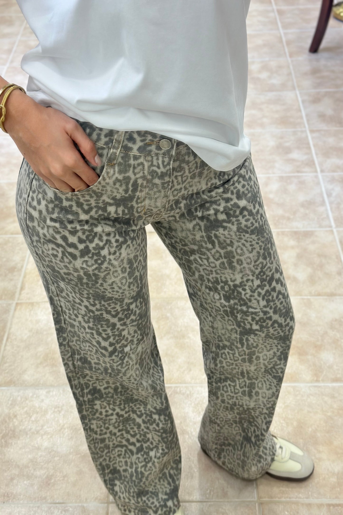 Leopard jeans