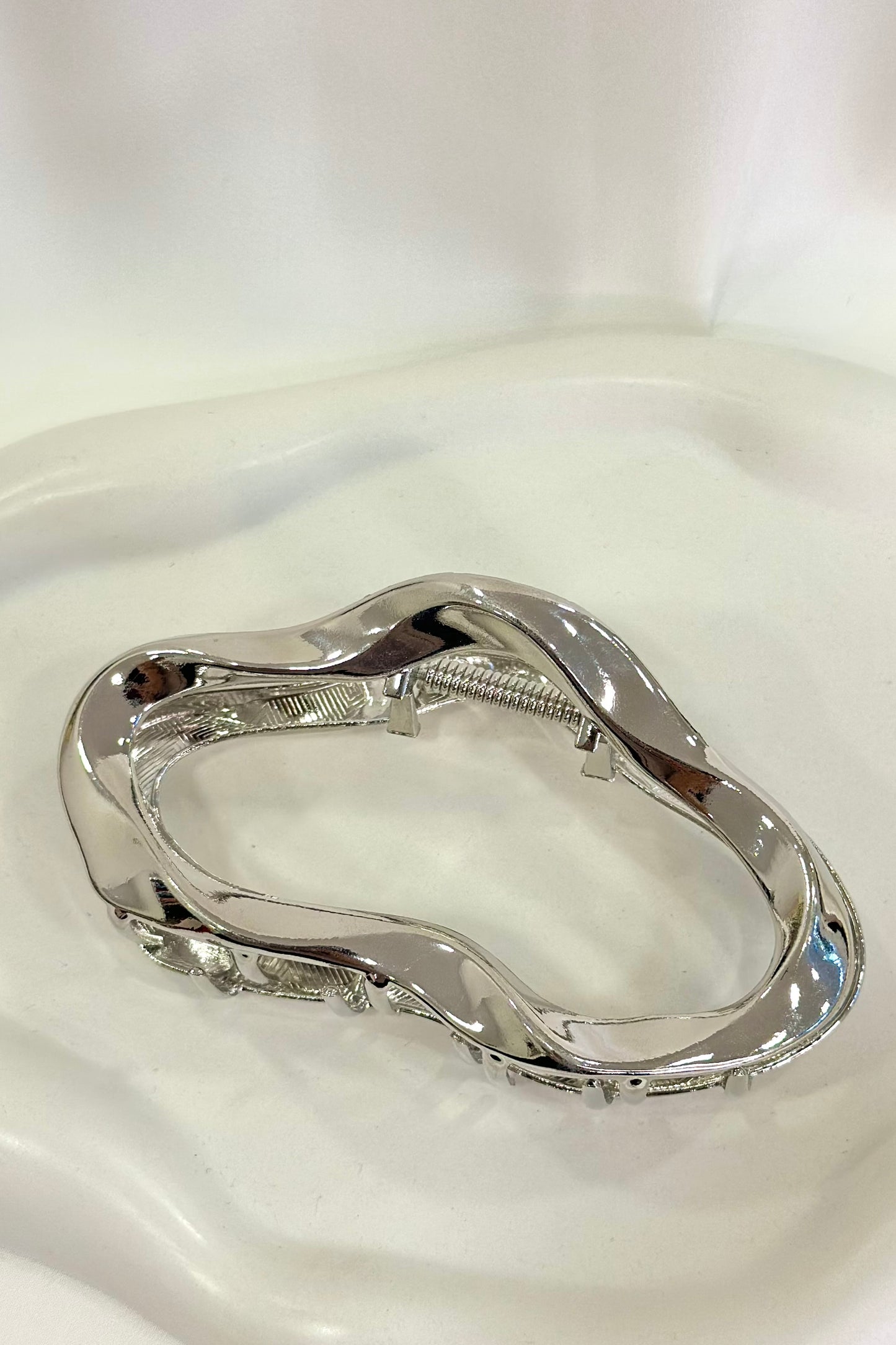 Liquid Silver Μεταλλικό Κλάμερ Μαλλιών