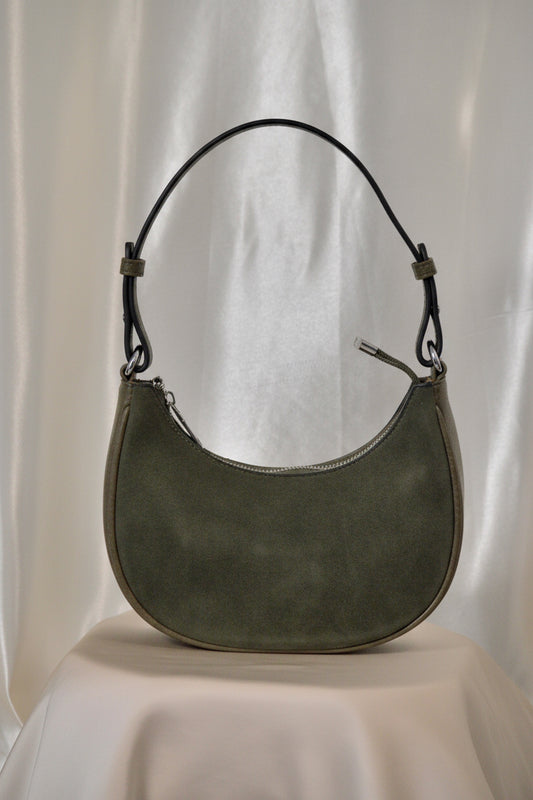 Velvet touch in green