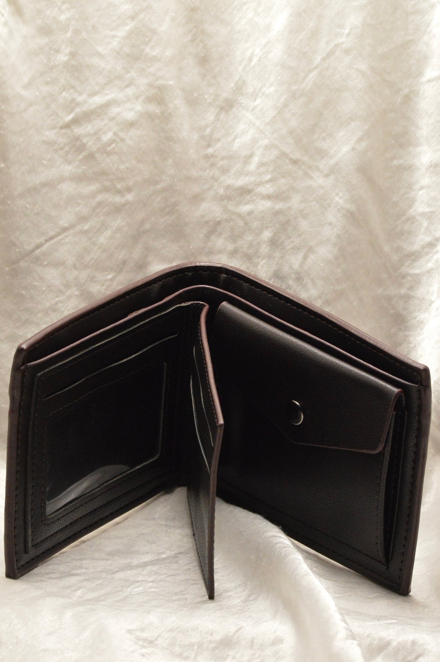 Retro Classic Wallet