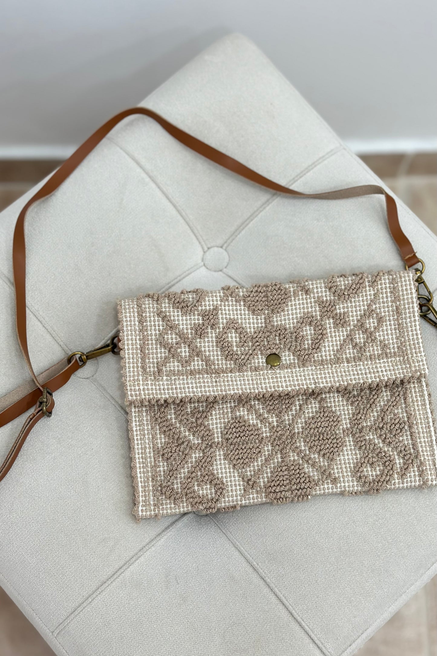 Woven Envelope Bag | Πλεκτό Τσαντάκι Φάκελος
