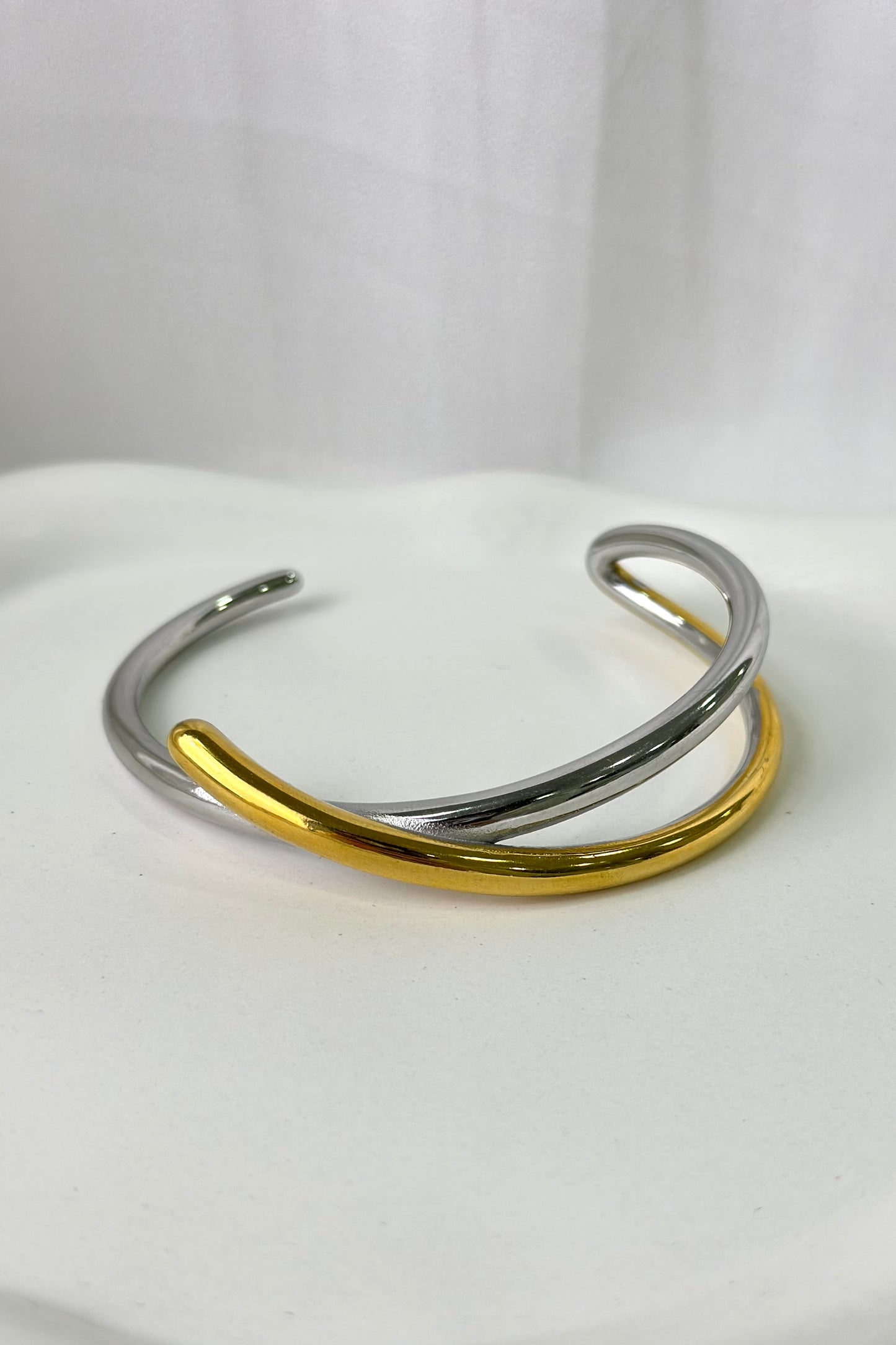 Eva cuff