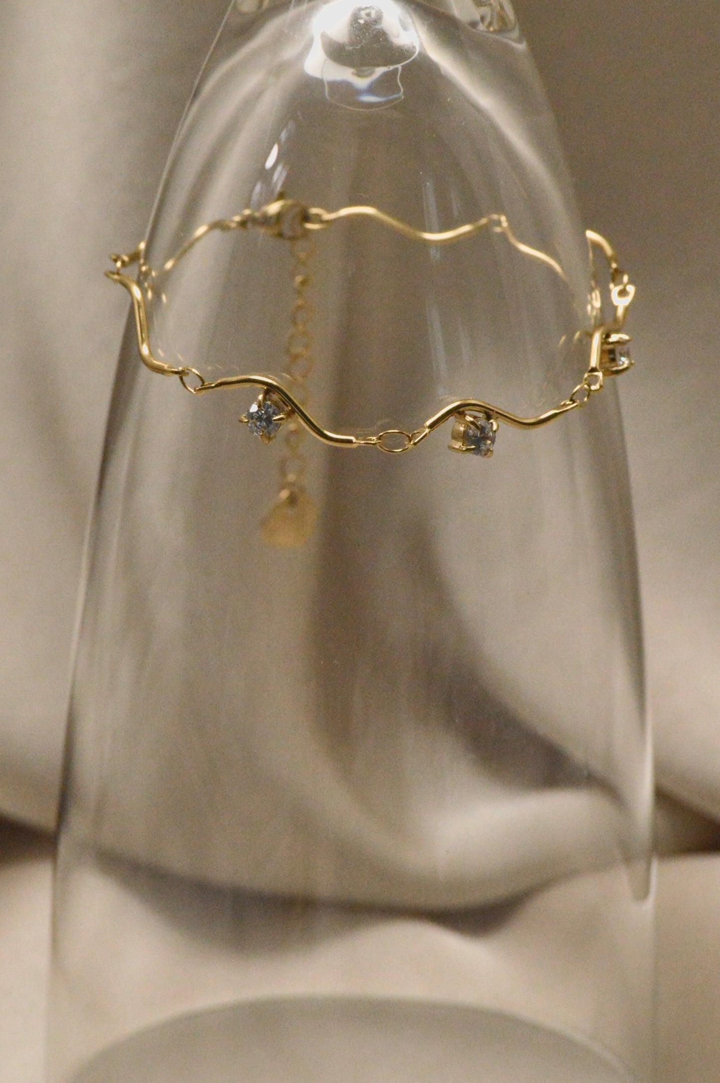 Wave sparkle bracelet